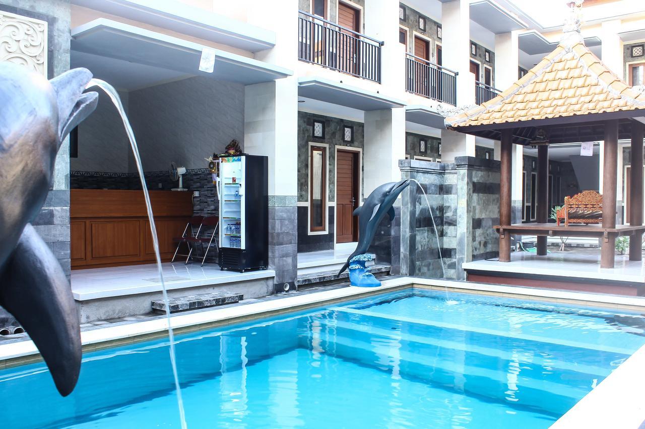 Santhi Graha Kuta Hotel กูตา ภายนอก รูปภาพ