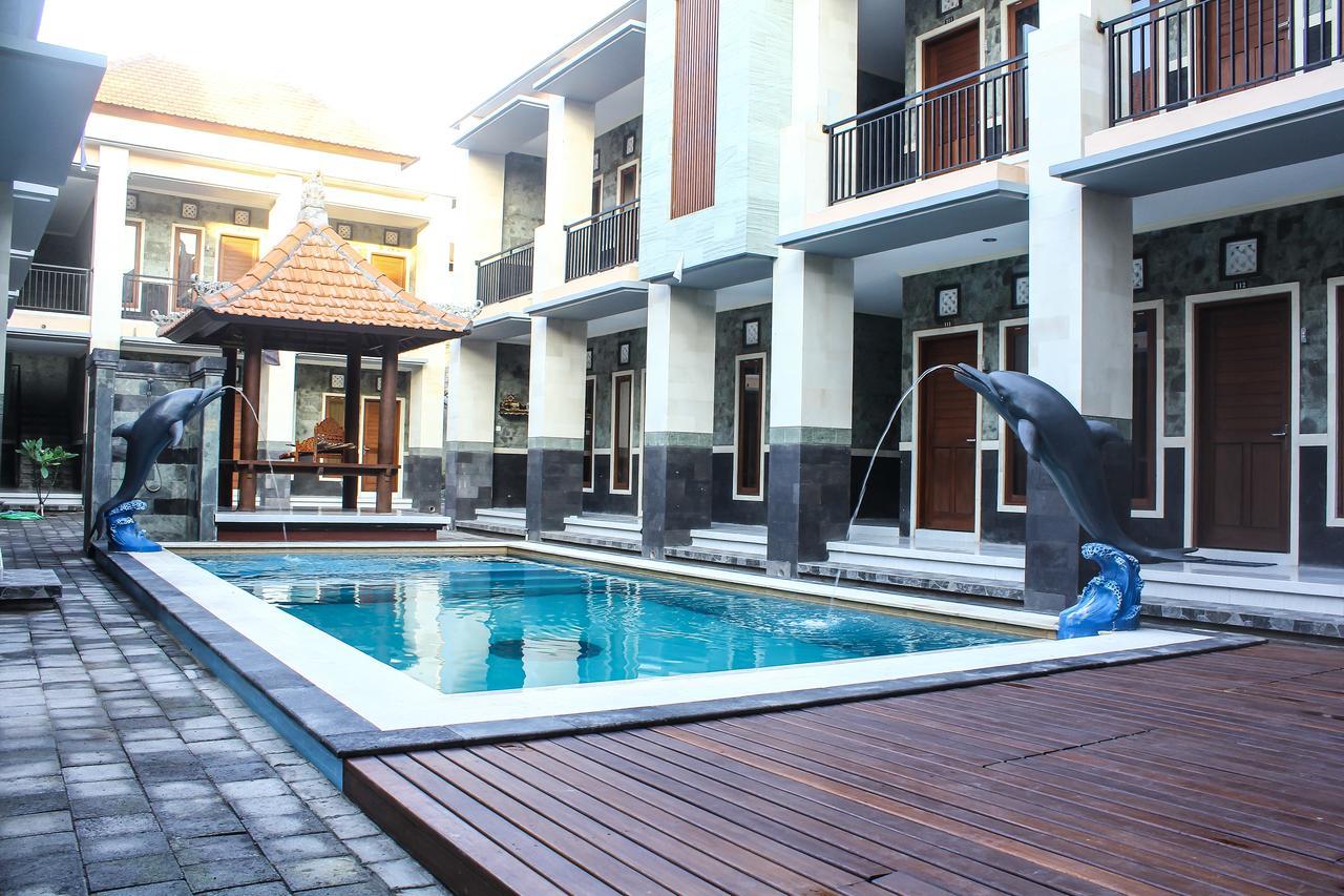 Santhi Graha Kuta Hotel กูตา ภายนอก รูปภาพ
