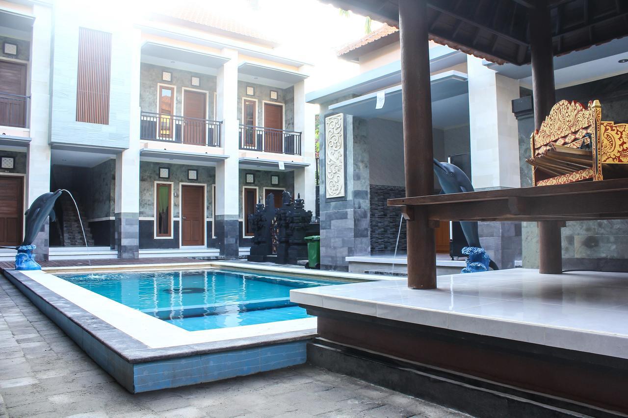 Santhi Graha Kuta Hotel กูตา ภายนอก รูปภาพ