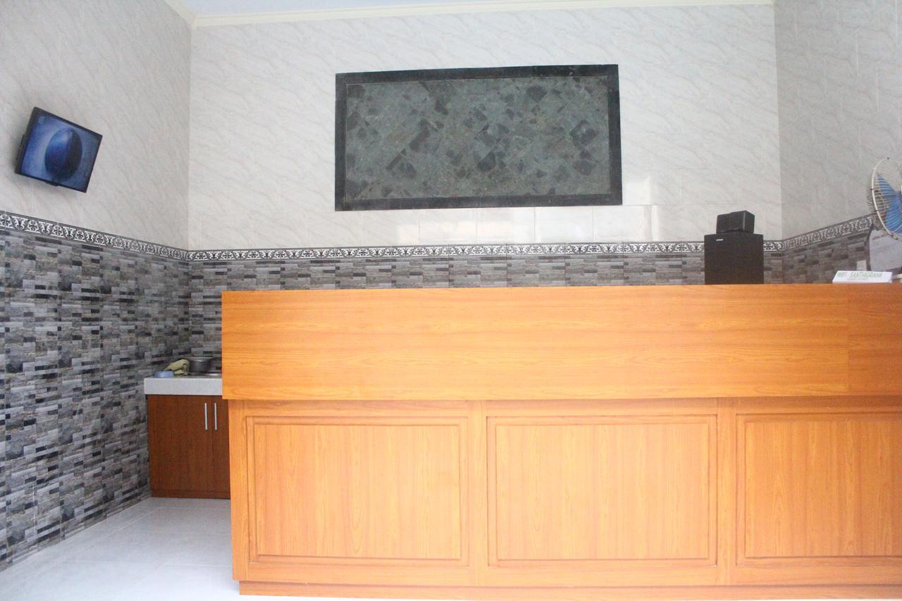Santhi Graha Kuta Hotel กูตา ภายนอก รูปภาพ